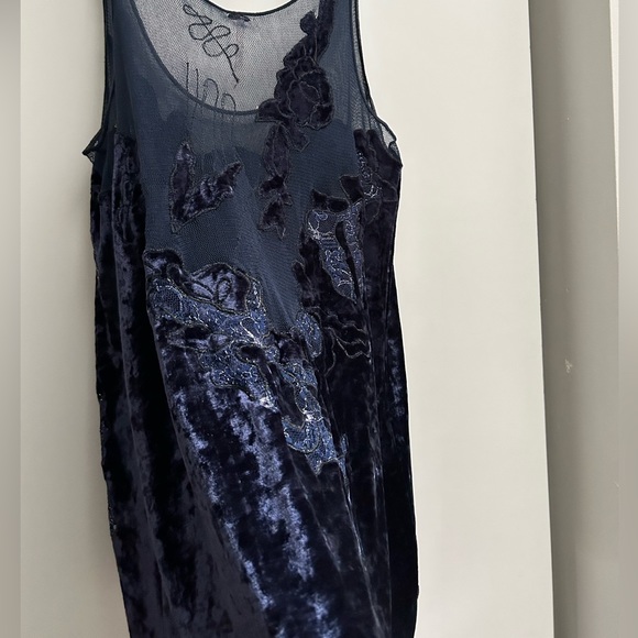 Free People Velvet & Sheer Top - Picture 6 of 7